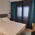Boutique Lili 4*