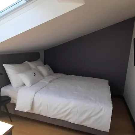 Hotel Boutique Lili 4*