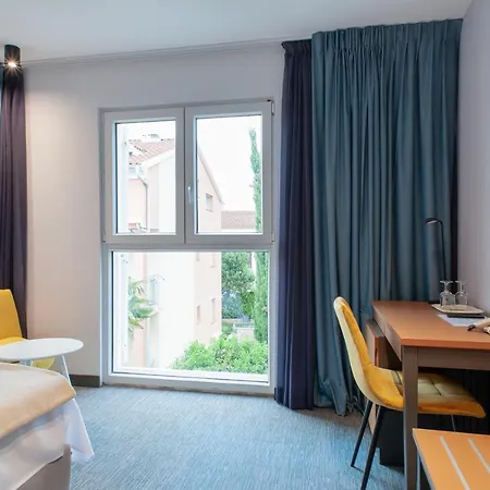 Boutique Lili Hotel