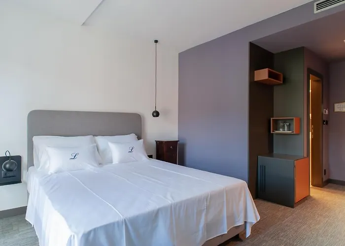 Boutique Lili מלון 4*