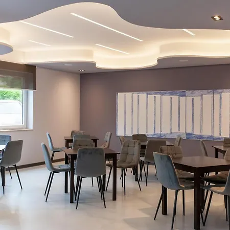 Boutique Lili Hotel 4*