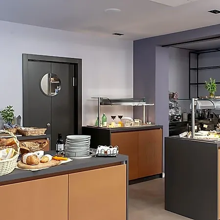 Boutique Lili Hotel 4*