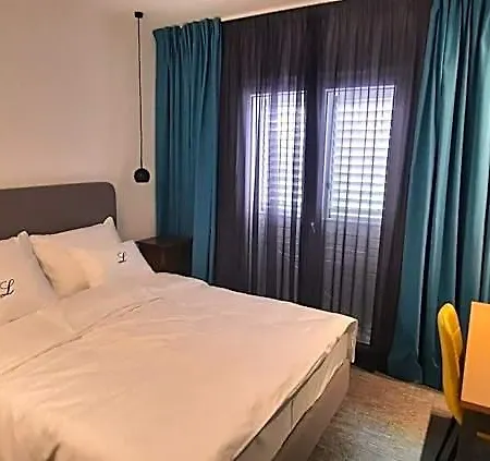 Boutique Lili 4*