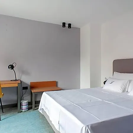Boutique Lili Hotel 4*