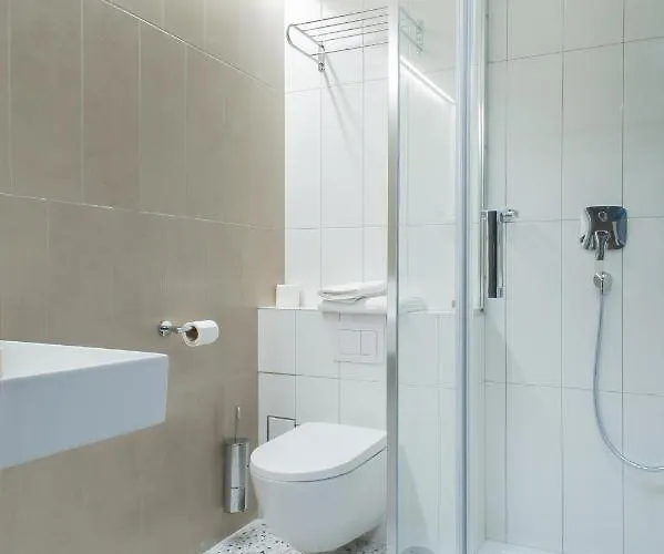 Boutique Lili 4* רוביני