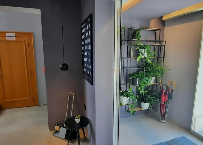 מלון Boutique Lili 4*