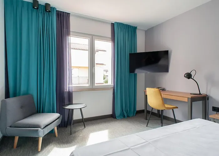 Boutique Lili 호텔 4*