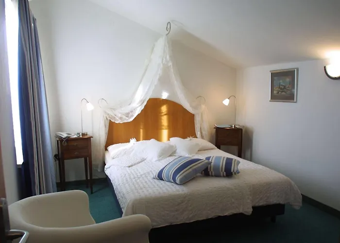 Boutique Lili 호텔